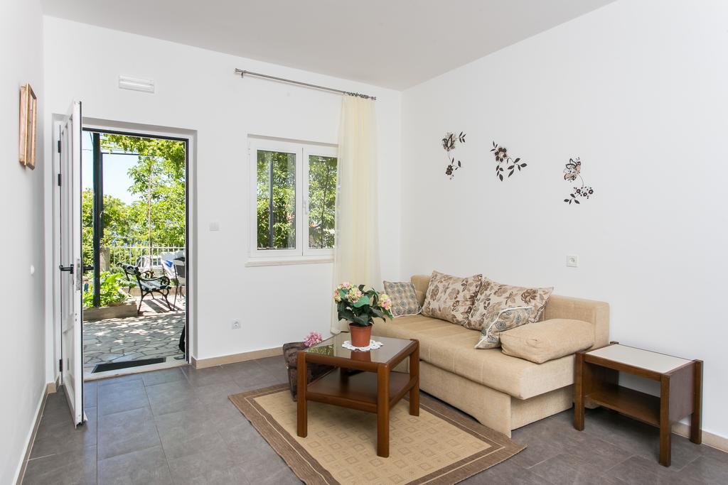 Apartments Olive Mlini Eksteriør bilde